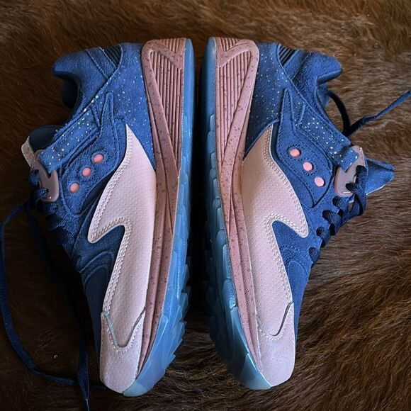 Rare Saucony Grid 8500 in Navy Salmon Size 8.5 : Néw No Box - Picture 3 of 8